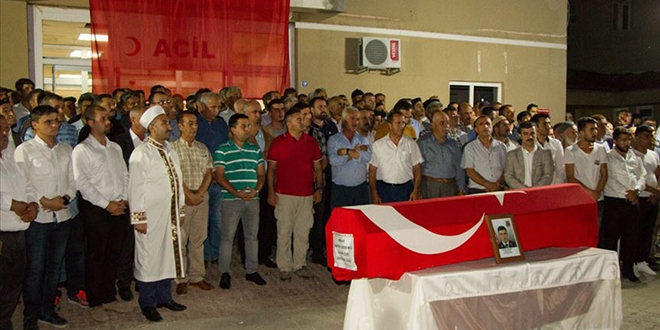 Hayatını kaybeden uzman çavuş toprağa verildi