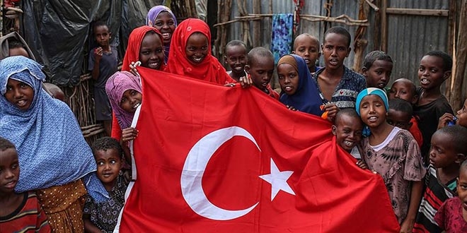 15 Temmuz şehitleri, 300 Kenyalı'ya ışık oldu