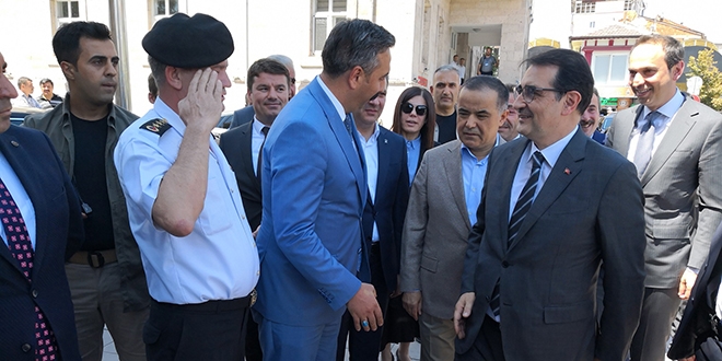 'Dünyanın en büyük doğal gaz depolama alanını inşa ediyoruz'