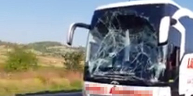 Cam� k�r�k otob�s�n tehlikeli yolculu�u