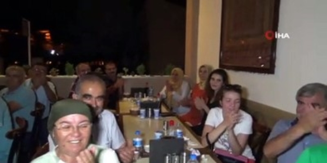 Burdur'da 40 öğretmen 33 yıl sonra bir araya geldi