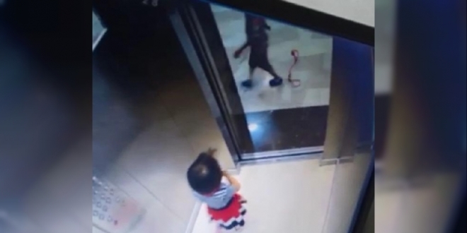 Soğukkanlı abla kardeşini ölümden böyle kurtardı