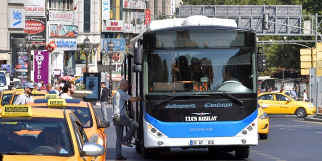 Ankara'da, özel halk otobüsçüleri %45 zam istedi