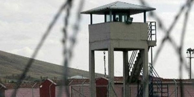 Cezaevinden firar eden �ah�s �l� bulundu