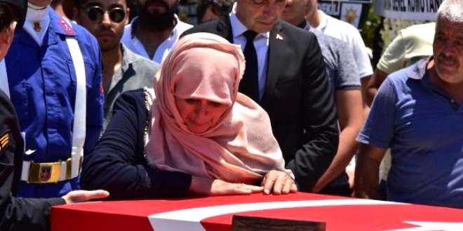 Muğla'da şehit ailesine şehadet belgesi verildi