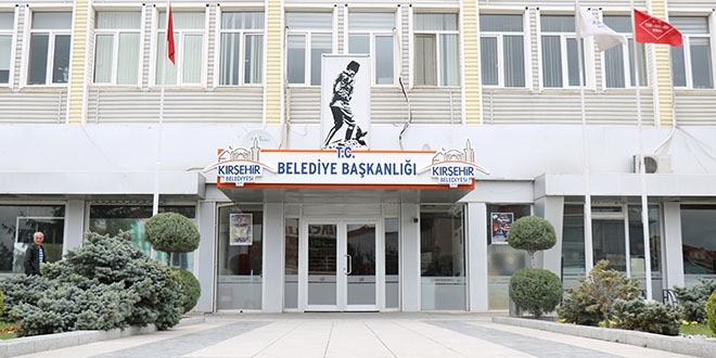 Kırşehir'de 13 bankamatik memurunun ilişiği kesildi
