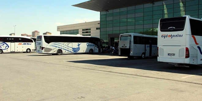 Otogarda bayram tela��