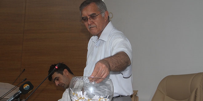 Bin 565 kişi başvurmuştu 32 kişi için kura çekimi yapıldı