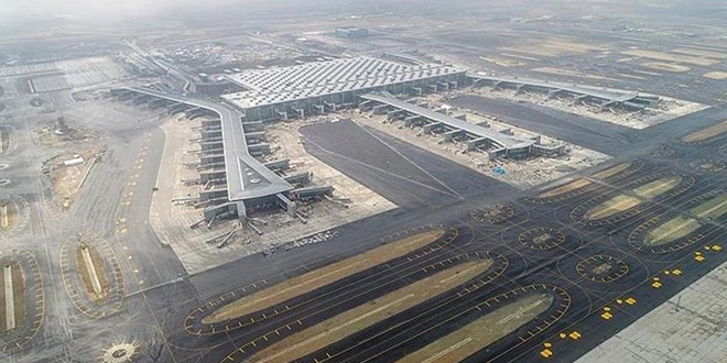 İGA: İstanbul Havalimanı'nda taksi yolu çökmedi