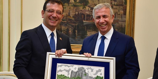 Mansur Yava�'tan Ekrem �mamo�lu'na ziyaret