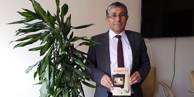 Defterdar, 9 kitap yazd�