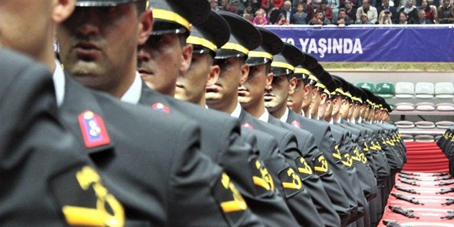 Yedek astsubaylığa yoğun ilgi...9 bin başvuru