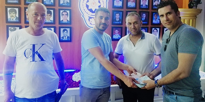 Olmayan vinçteki hacizi kaldırmak için 90 bin lira dolandırdılar