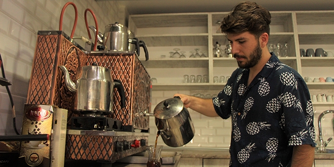 Sabah ��renci ak�am patron