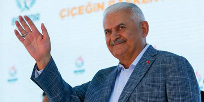 Binali Yıldırım: Bu millet için daha fazlasını yapacağız