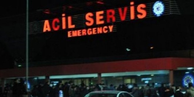 İzmir'de amonyak gazı faciası: Zehirlenen 25 işçi hastaneye kaldırıldı
