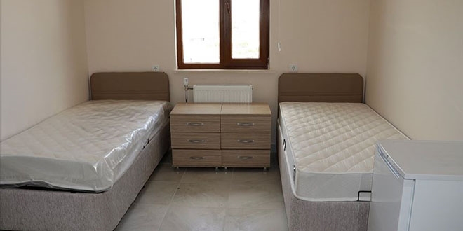 Üniversite öğrencilerine 'ruhsatsız yurt' uyarısı