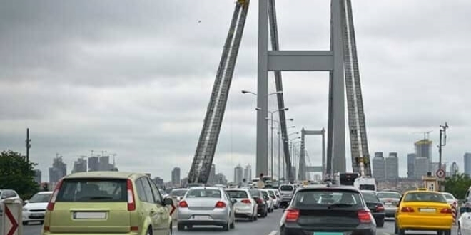 Bayramda otoyol ve köprüler ile toplu taşıma ücretsiz