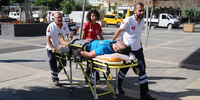 Belediye işçisine sopalı meydan dayağı