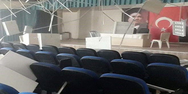 Belediye Başkanı deprem dehşetini anlattı: Makam odamın duvarı çöktü