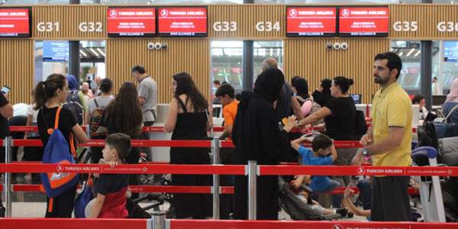 �stanbul Havaliman�'nda bayram hareketlili�i