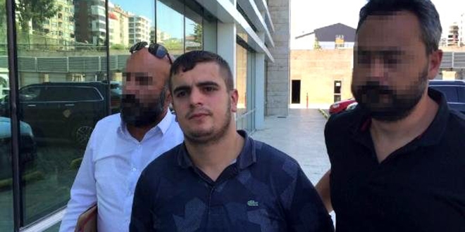 Adliyeye getirilirken 'su�suzum' dedi, mahkemede itiraf etti