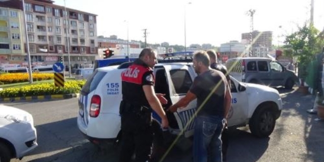 Polis ile Tır sürücüsünün tartışması karakolda bitti