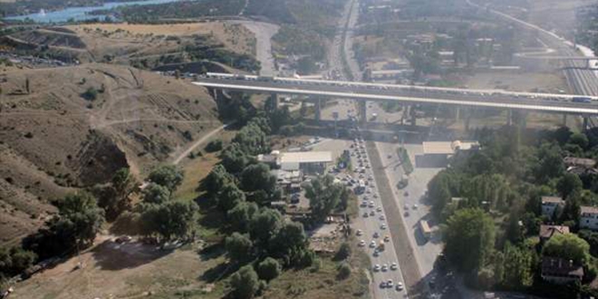 Helikopter destekli trafik kontrol� yap�ld�