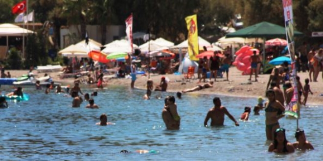 Muğla sahillerinde bayram yoğunluğu