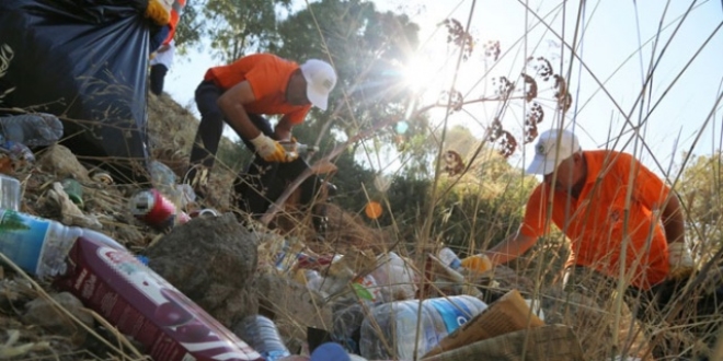 Bodrum'da belediyeden tatilcilere temizlik uyars