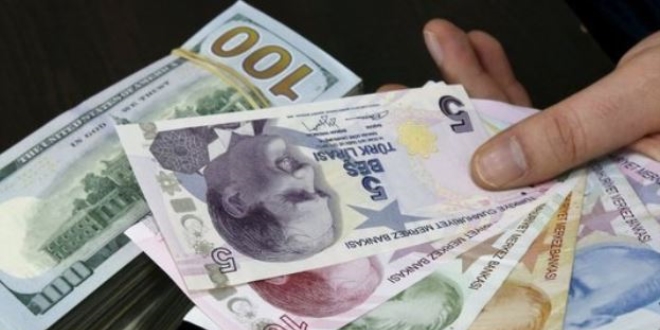 Dolar/TL, Arjantin etkisiyle 5.55'i at