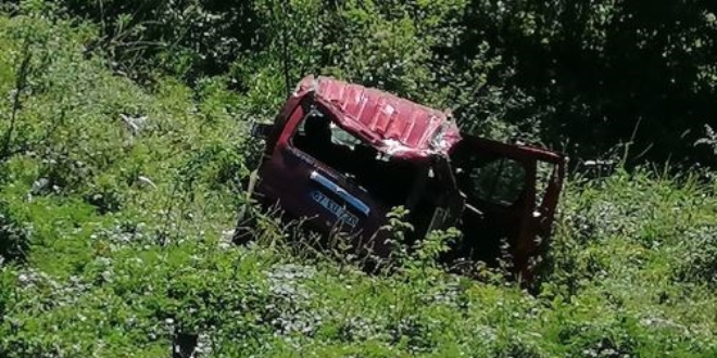 Zonguldak'ta minib�s hende�e d��t�: 8 yaral�