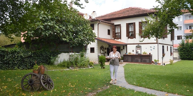 Dededen kalma kona�� otele d�n��t�rd�