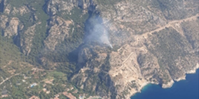 Fethiye'de yangın: Yamaç paraşütü uçuşları durduruldu