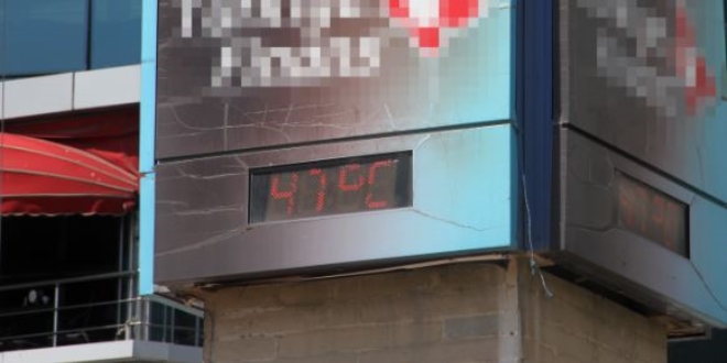 Elazığ'da termometreler 47 dereceyi gösterdi