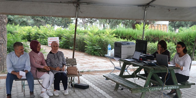 Kaymakamlık hizmetleri çadıra taşındı