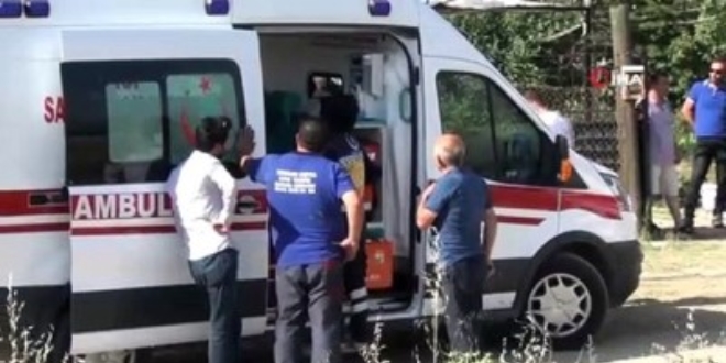 Karabk'te trafik kazalar: 6's ocuk 15 yaral