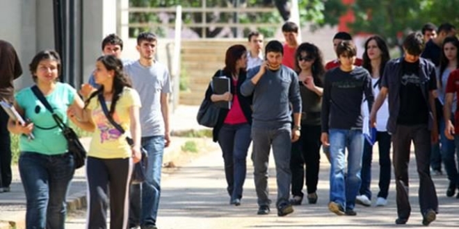 Üniversitelere şahsen başvurular başladı