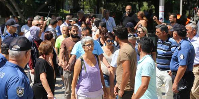 Muğla'da izinsiz gösteri: 22 gözaltı