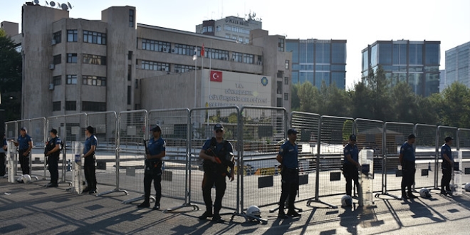 HDP'nin elinde büyükşehir belediyesi kalmadı