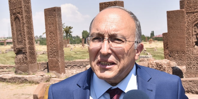 Prof. Dr. Dursun için Galatasaray Lisesi'nde tören düzenlenecek