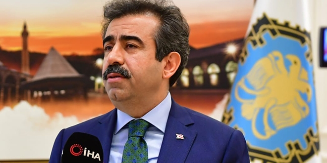 Vali Güzeloğlu'ndan şeffaf belediyecilik sözü