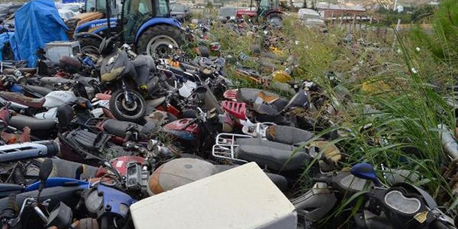 Yediemin otoparkındaki araçlar inek küpesiyle numaralandırıldı