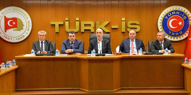 Türk-İş Başkanlar Kurulu: Üyelerimizi satmadık