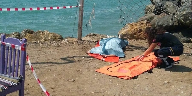 Emekli kadın öğretmen denizde boğuldu