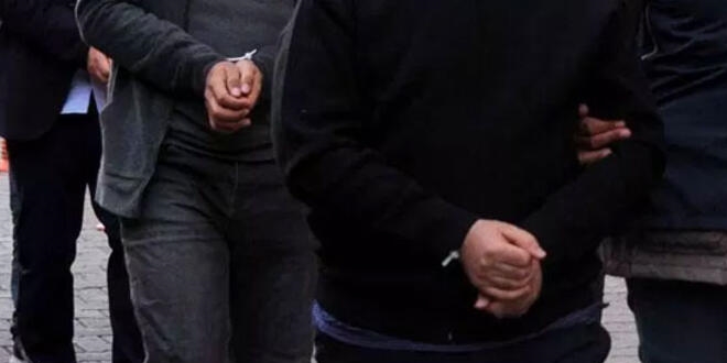 FETÖ'nün 'mahrem yapısına' operasyonda 2 tutuklama