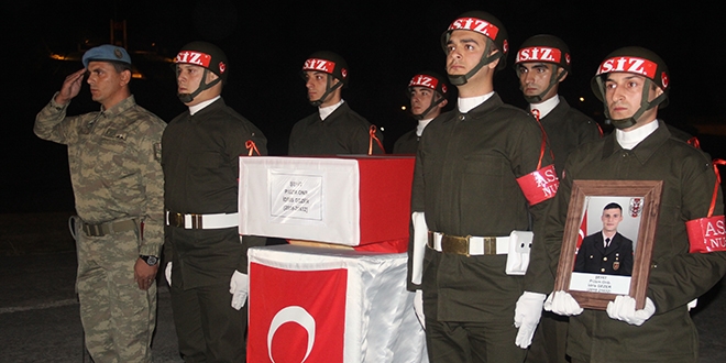 Şehit Uzman Onbaşı İdris Gezer için tören düzenlendi