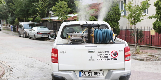 Çöp toplama yerine parfüm