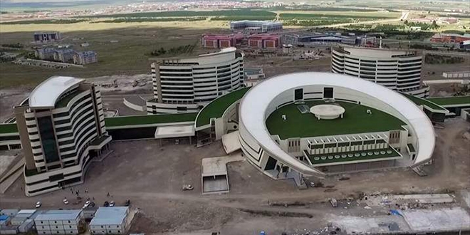 Erzurum Şehir Hastanesinin yüzde 95'i tamamlandı