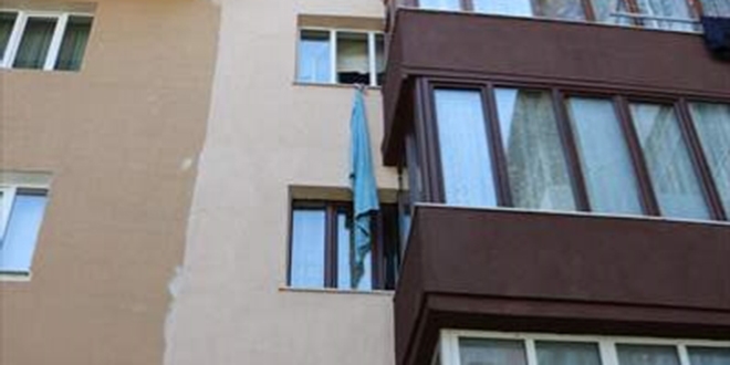 Hükümlüden çarşafla 3. kattan firar